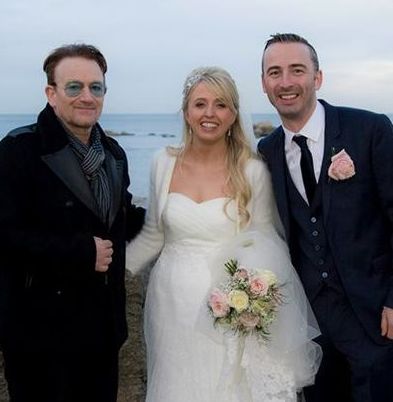 Η γαμήλια φωτό του Bono | vita.gr