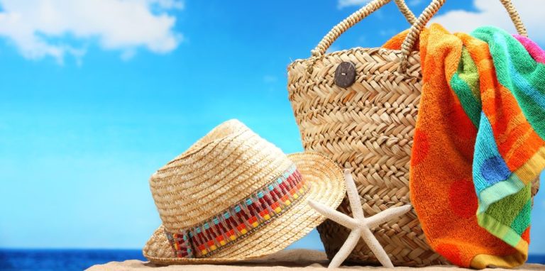Οι τέλειες τσάντες για την παραλία | vita.gr