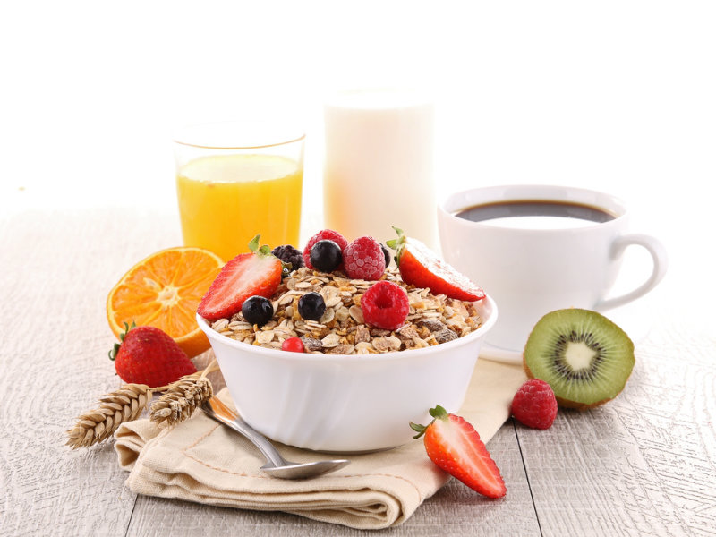 Το πρωινό βοηθά να χάσουμε βάρος