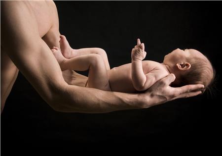 Τοκετός: Τι νιώθει το μωρό; | vita.gr