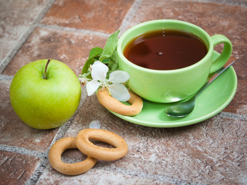 Μήλα και πράσινο τσάι προστατεύουν την υγεία