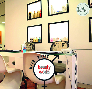 3 επισκέψεις manicure – pedicure στο Beautyworks | vita.gr
