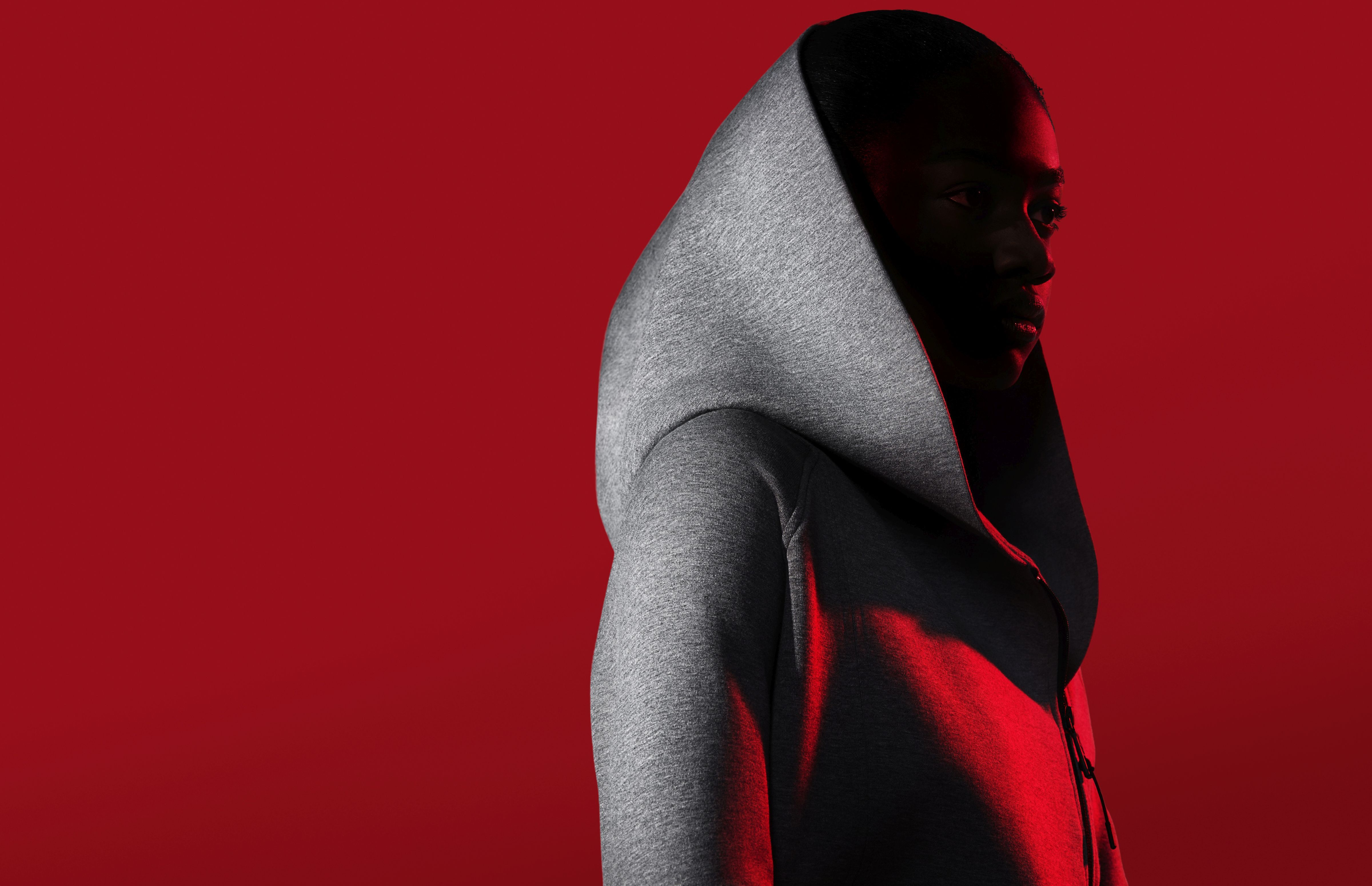 Γνωρίστε τη νέα συλλογή NIKE TECH FLEECE για το 2015