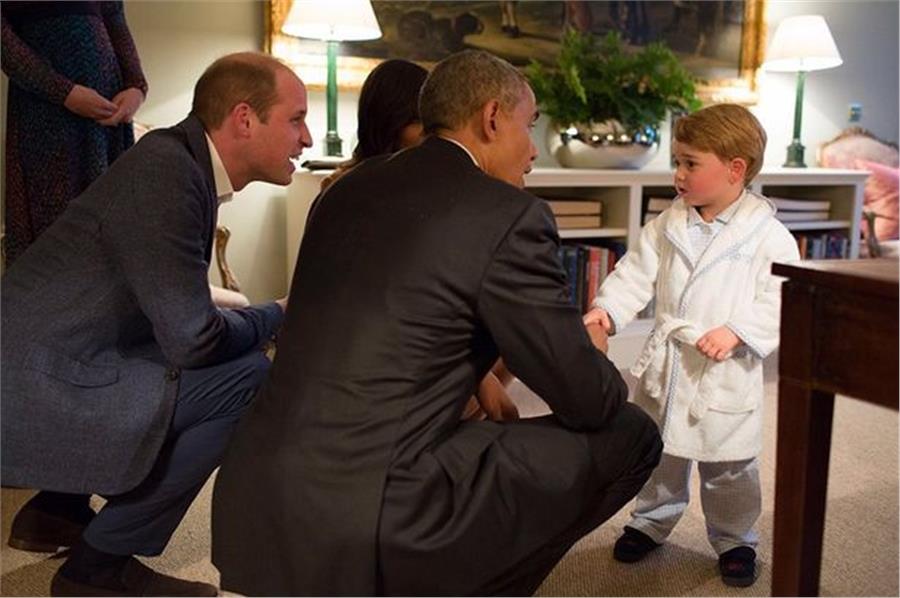 Όταν Ομπάμα συνάντησε τον πρίγκιπα Τζορτζ!