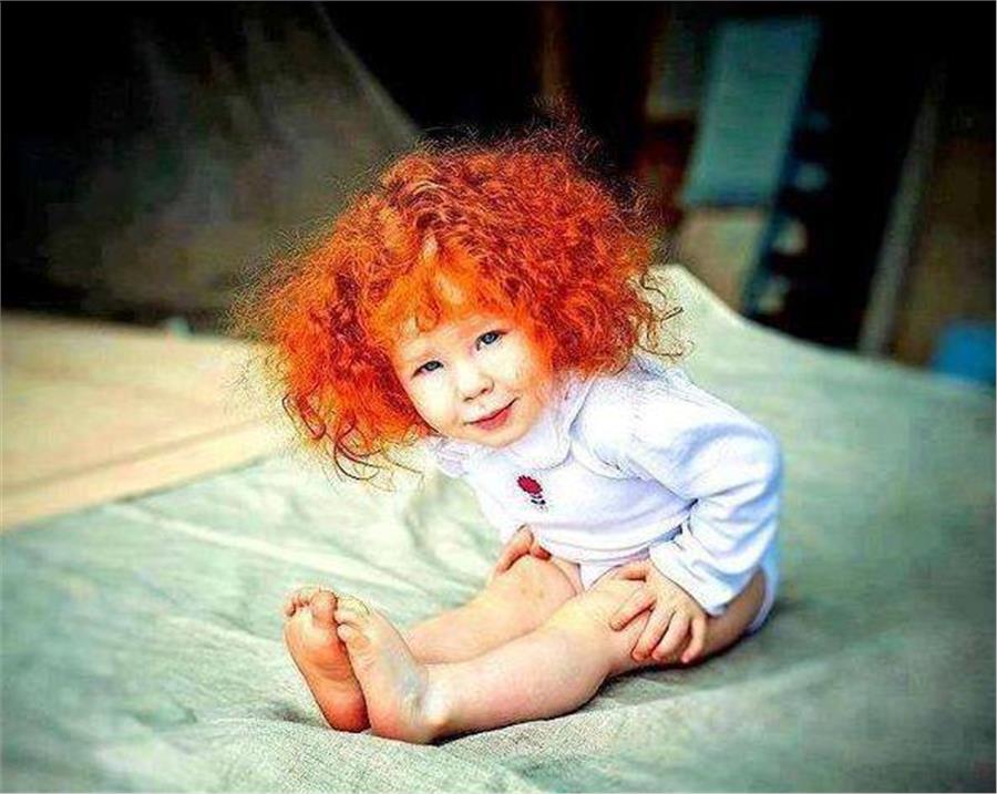Φωτογραφίες μωρών με αστεία μαλλιά