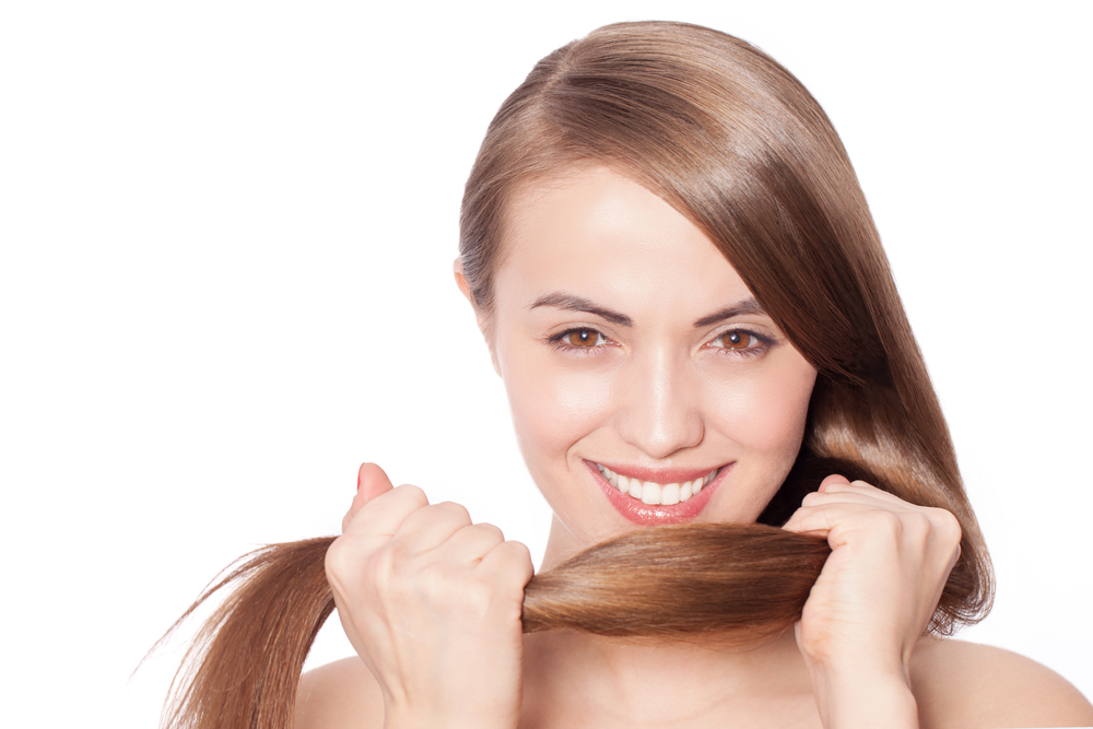 5 αιτίες που πέφτουν τα μαλλιά μας