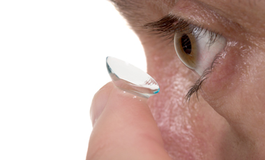 Φακός επαφής – οφθαλμίατρος! | vita.gr