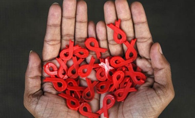 Δεν βρέθηκε θεραπεία για το AIDS | vita.gr