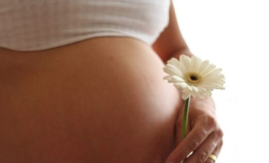 Μπορεί να μείνει έγκυος… η έγκυος;