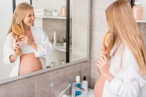 Είναι ασφαλές να κάνω πολύ ζεστό μπάνιο στην εγκυμοσύνη;