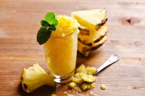 Η πιο εύκολη συνταγή για παγωτό ανανά