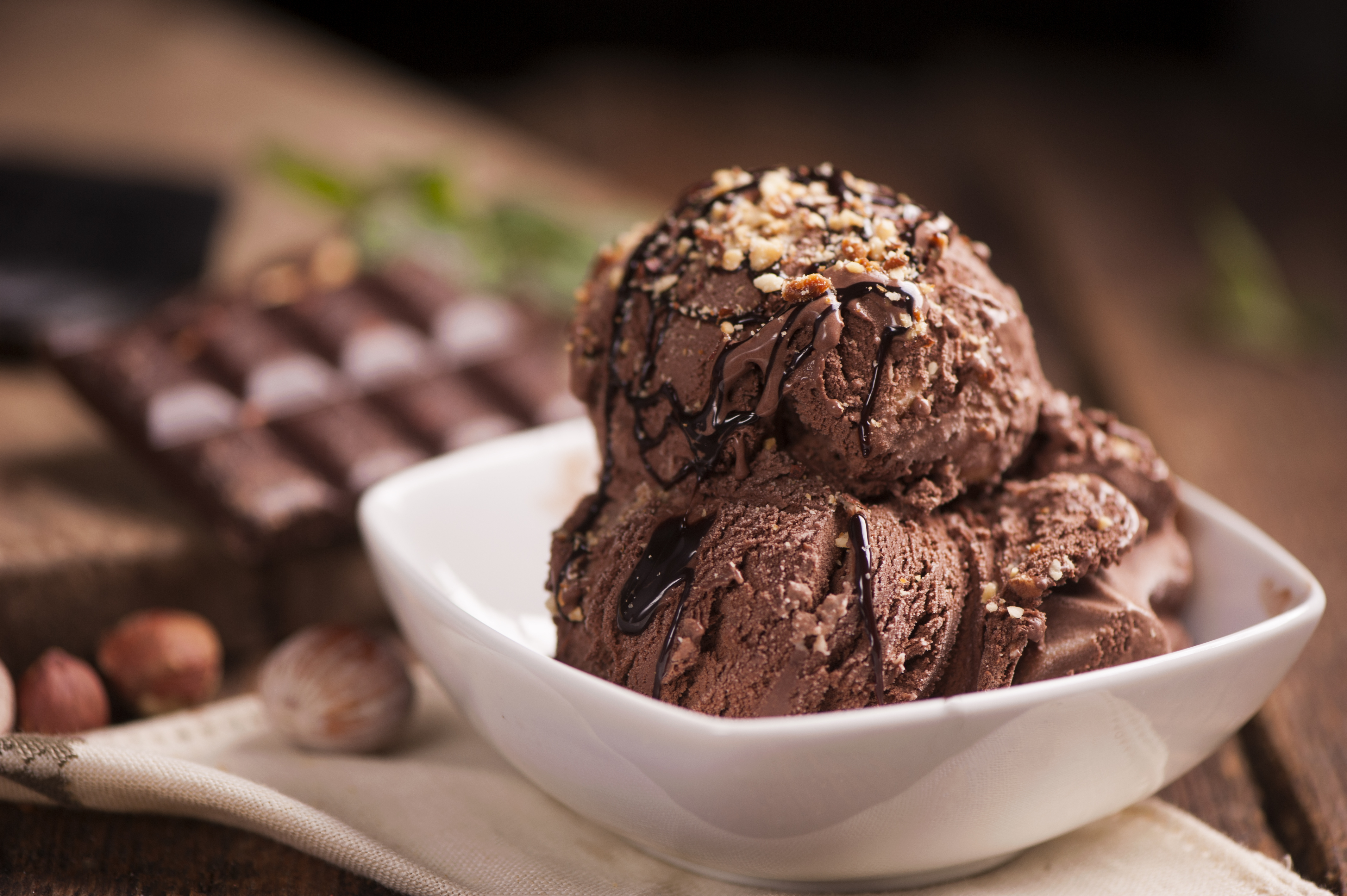 Choco ice. Шоколадное мороженое. Вкусное шоколадное мороженое. Красивое шоколадное мороженое. Мороженое с шоколадом.