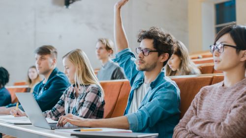 Ποιος φταίει τελικά όταν βαριούνται οι φοιτητές;