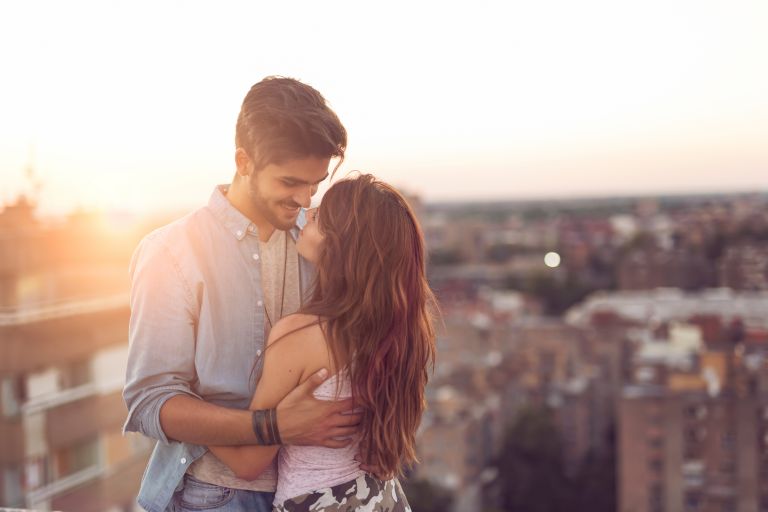 Πώς ο διαλογισμός μπορεί να βελτιώσει τη σεξουαλική σας ζωή | vita.gr