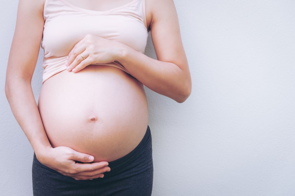Επιπλοκές στην εγκυμοσύνη: Νέα έρευνα φέρνει στο φως ανησυχητικά στοιχεία