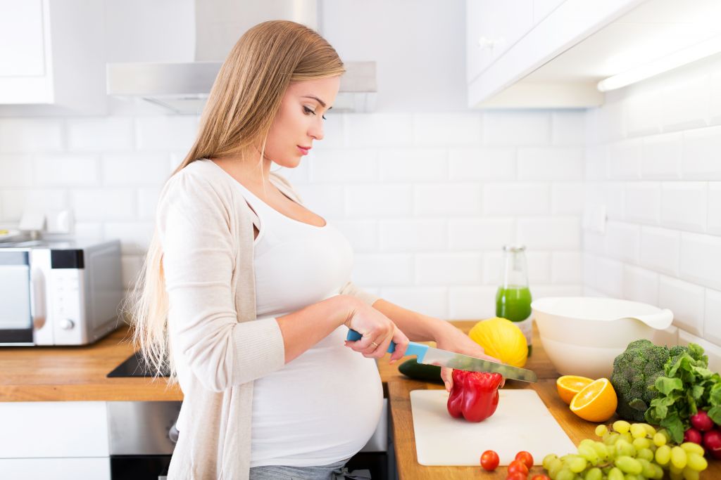Ποια είναι η σωστή διατροφή για μια έγκυο;