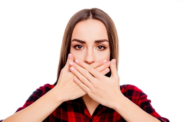 Πέντε μυστικά για να μην μυρίζει το στόμα σας