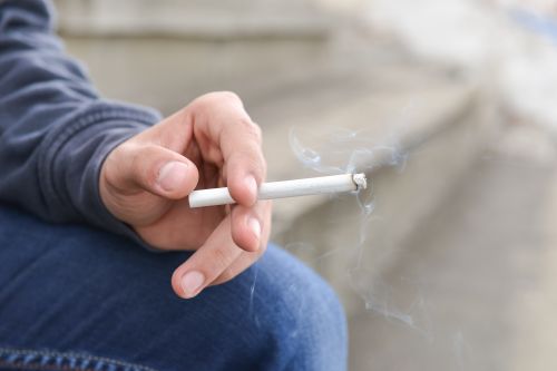 Πώς κρατώ το παιδί μου μακριά από το τσιγάρο;