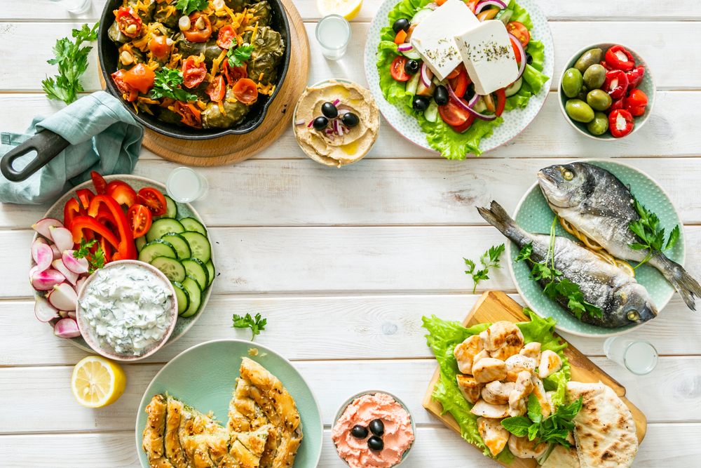 Μόνο η κουζίνα της γιαγιάς αδυνατίζει! Οι 6 κανόνες της μεσογειακής διατροφής… Plus: έξυπνα tips!