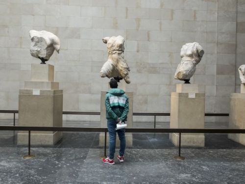 Μενδώνη : Το Βρετανικό Μουσείο να επανεξετάσει τη στάση του – Τα γλυπτά του Παρθενώνα είναι προϊόν κλοπής