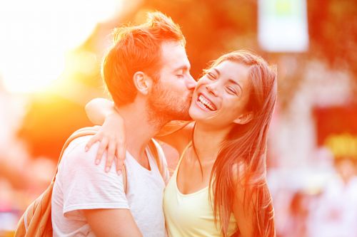 Κοροναϊός: Οι συμβουλές των ειδικών για τον ερωτικό τομέα