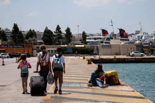 Τυχαίος δειγματοληπτικός έλεγχος στα λιμάνια Ραφήνας και Πειραιά