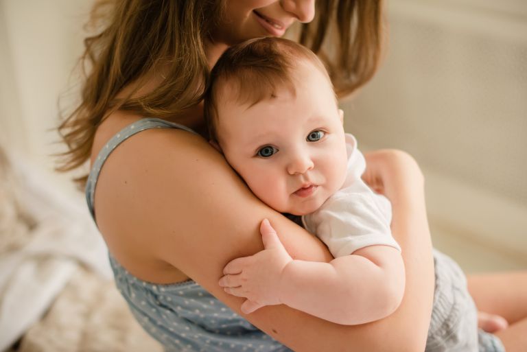 Πώς εκφράζει το μωρό την αγάπη του; | vita.gr