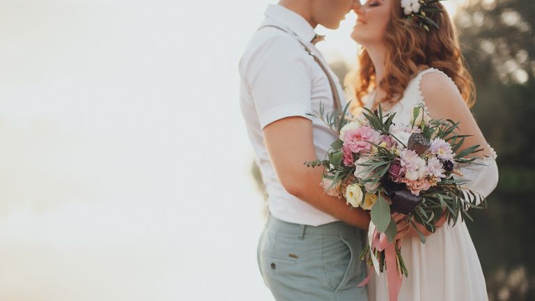 Ο γάμος ισοδυναμεί με την ευτυχία; | vita.gr