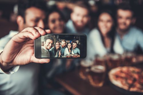 Τα μυστικά για την τέλεια selfie