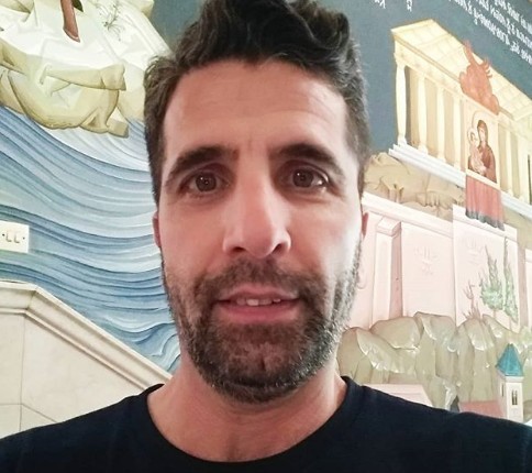 Θανάσης Βισκαδουράκης: Όταν δραπέτευσα από το ορφανοτροφείο είπα θα είμαι καλός»
