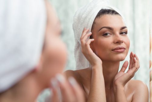 Face massage για μείωση των ρυτίδων
