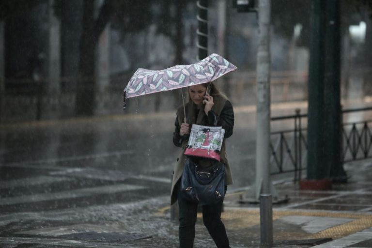 Έκτακτο δελτίο επιδείνωσης του καιρού με βροχές και καταιγίδες | vita.gr