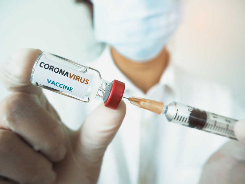 Κοροναϊός : Aπό τον Ιανουάριο οι πρώτοι εμβολιασμοί στην ΕΕ