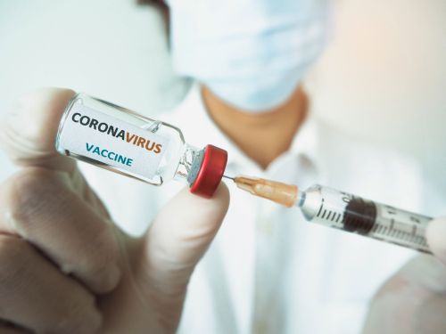 Δημοσκόπηση: Τι λένε οι Ελληνες για το εμβόλιο του κοροναϊού