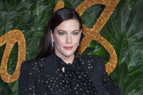 Η ρουτίνα ομορφιάς της Liv Tyler