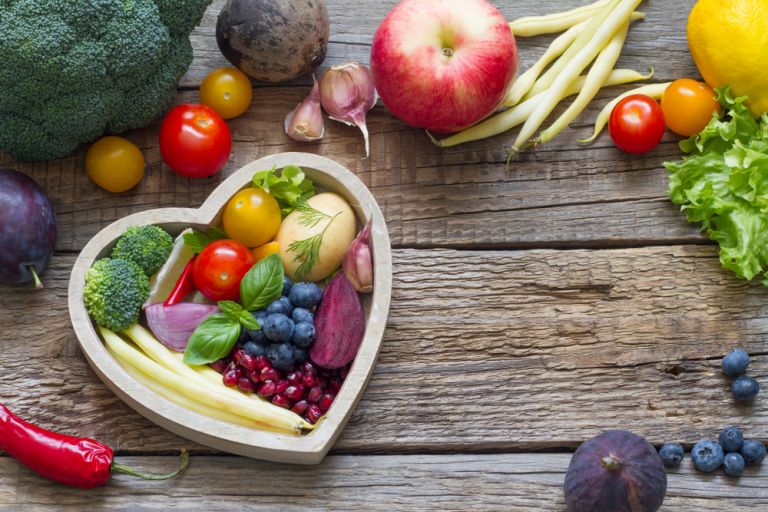 Οι διατροφικές συνήθειες που βλάπτουν την καρδιά σας | vita.gr