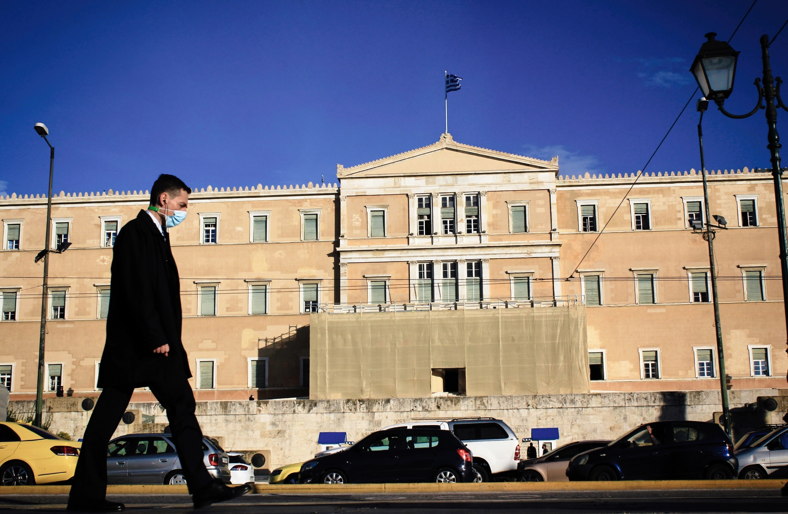 Lockdown: Μέχρι το Πάσχα τα μέτρα; Θα ανοιγοκλείνει η βεντάλια