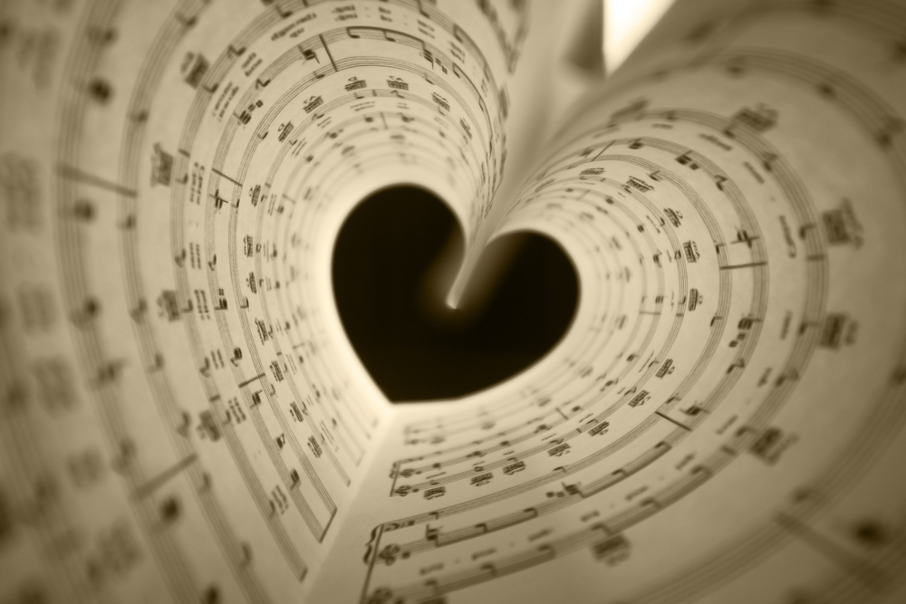 Αγίου Βαλεντίνου : Τα κορυφαία τραγούδια των ερωτευμένων
