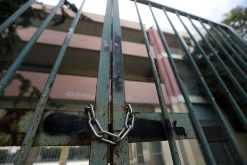 Κοροναϊός : Κλειστά σχολεία σε όλη τη χώρα και παράταση lockdown