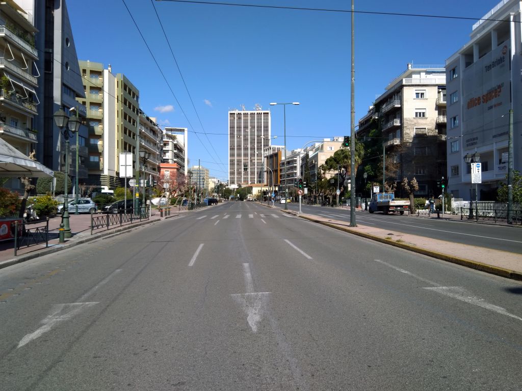 Lockdown: Τι έδειξε η «πρεμιέρα» των νέων μέτρων