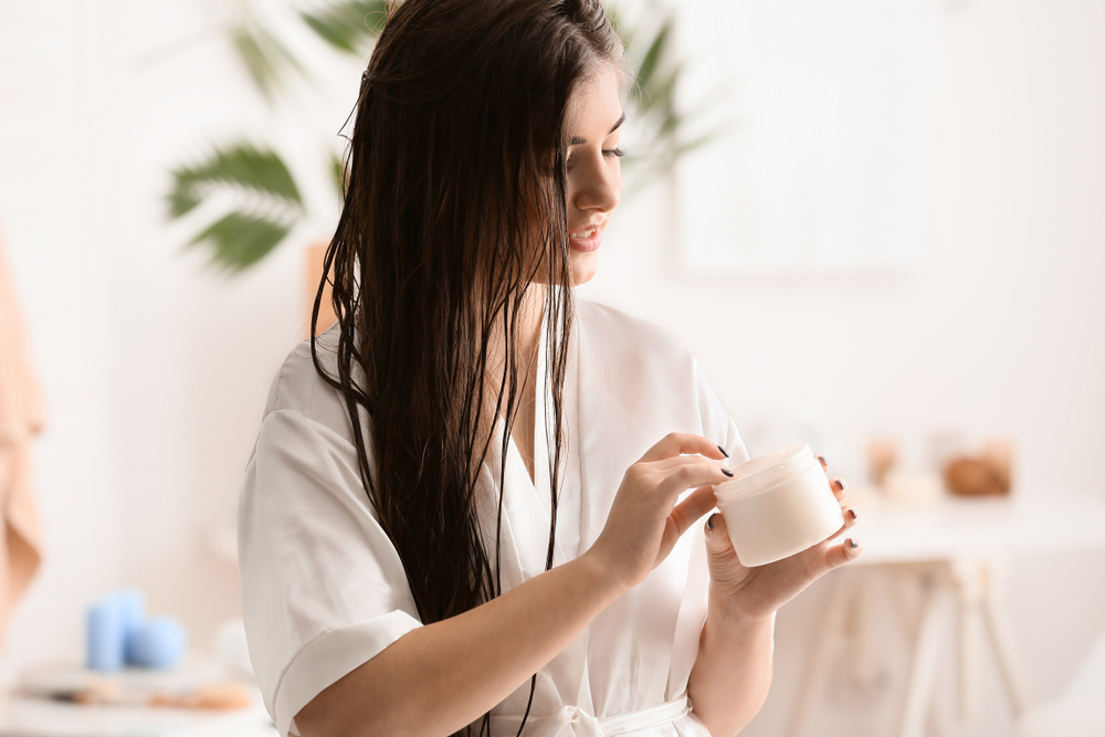 Ταλαιπωρημένα μαλλιά : Tips περιποίησης για να τα επανορθώσετε