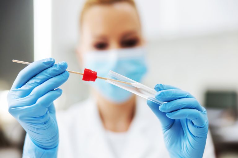 ΕΟΔΥ: Πού θα κάνετε σήμερα δωρεάν rapid test | vita.gr