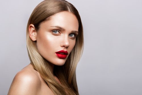 Make up video: Κόκκινα χείλη για το καλοκαίρι
