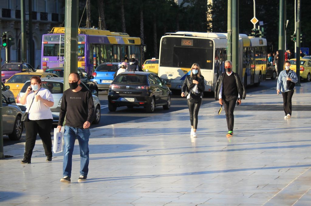 Lockdown: Τι αλλάζει από σήμερα - Ποιες περιοχές μπαίνουν σε «βαθύ κόκκινο»