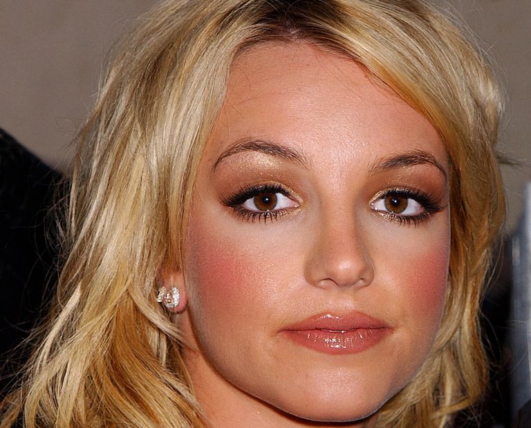 Britney Spears: Το αστέρι της pop σπάει τα δεσμά του | vita.gr