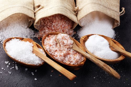 Θαλασσινό, επιτραπέζιο, ροζ, kosher… Ποιο αλάτι είναι καλύτερο για εσάς;
