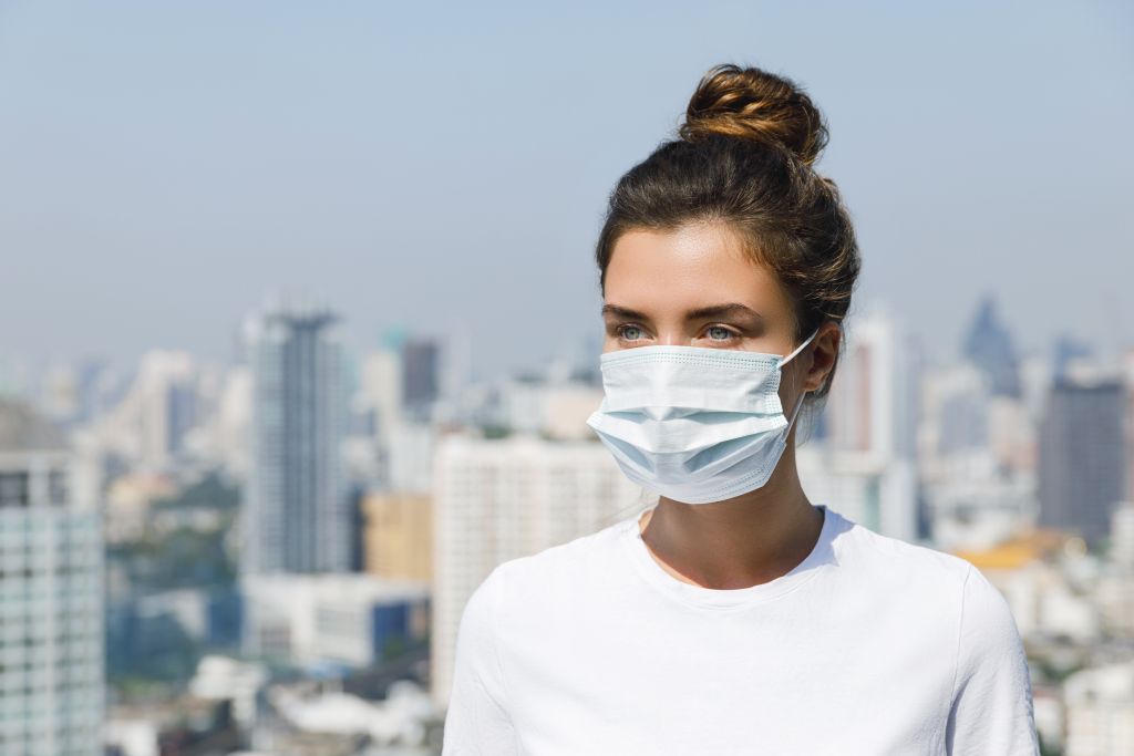 Συναγερμός για την εξάπλωση του στελέχους Δέλτα - Ο ΠΟΥ συνιστά τη χρήση μάσκας και από εμβολιασμένους