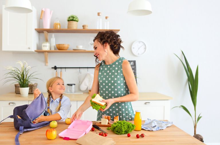 Παιδί: Πέντε tips για να αποκτήσει καλύτερες διατροφικές συνήθειες | vita.gr