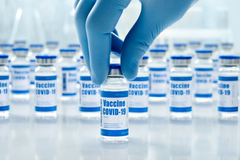 Pfizer Vs Moderna: Νέα δεδομένα για το ποσοστό προστασίας των εμβολίων | vita.gr