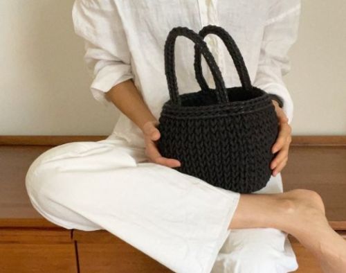 Αυτή η τσάντα είναι το “must-have” item του καλοκαιριού